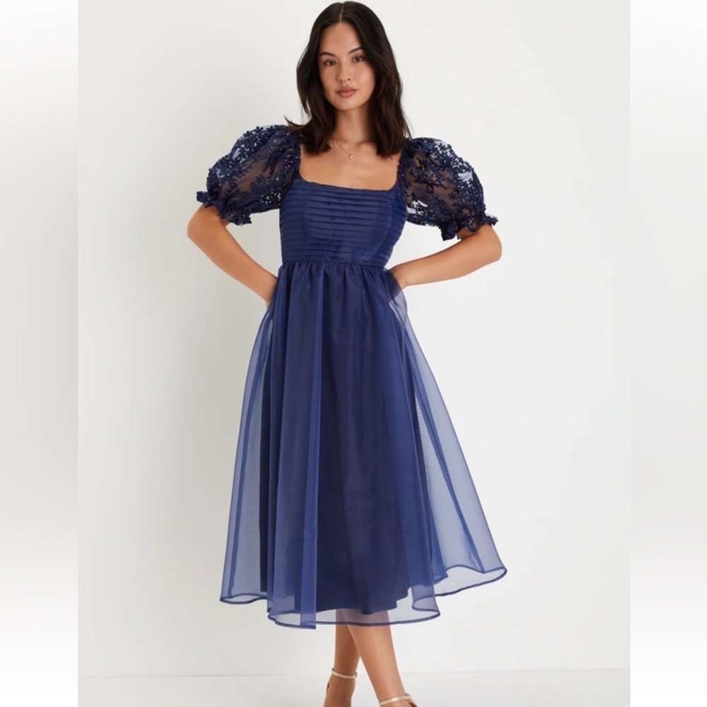 Lulu’s navy blue tea ankle length dress